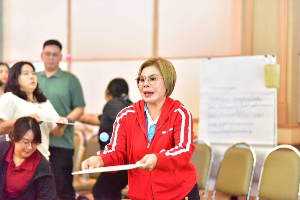 “หมอรุ่งเรือง” รวมทีมส่งเสริม เพิ่มทักษะ-รวมพลัง สร้างวัฒนธรรมองค์กรด้วยค่านิยม ATOMS