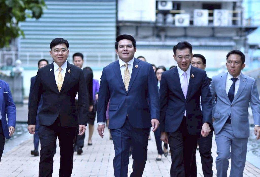 ปรมาณูเพื่อสันติ ร่วมแสดงความยินดี “สุรศักดิ์” รัฐมนตรีว่าการกระทรวง อว. พร้อมประกาศความมุ่งมั่นร่วมขับเคลื่อนนโยบาย Quick Win สู่การพัฒนาประเทศด้วยวิทยาศาสตร์ วิจัยและนวัตกรรม