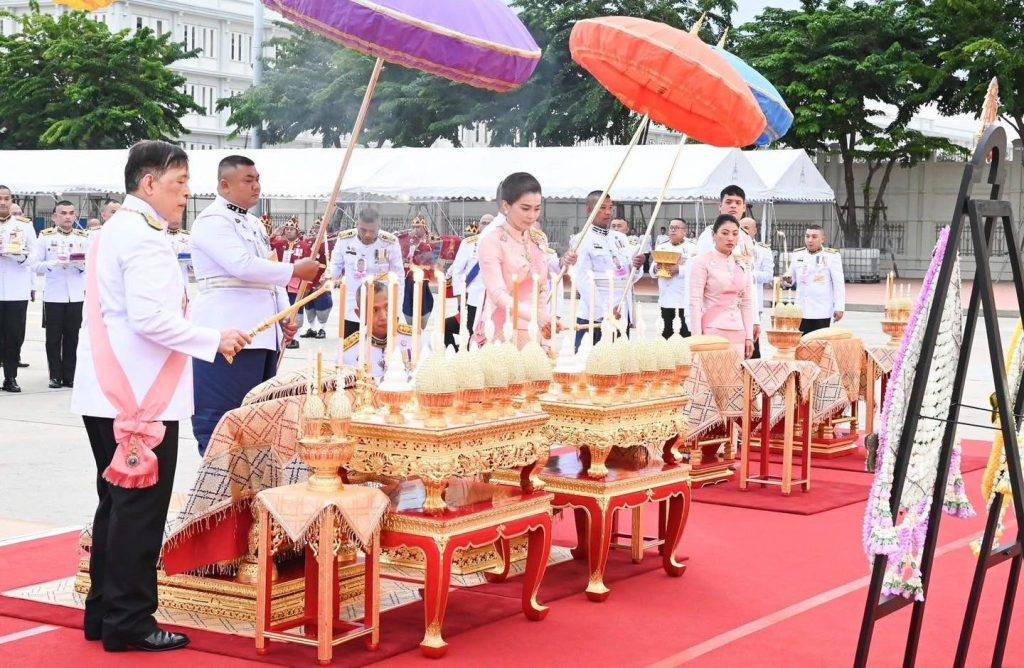 ปรมาณูเพื่อสันติ กระทรวง อว. ร่วมพิธีวางพวงมาลา ณ พระบรมราชานุสรณ์ ร.5 พระลานพระราชวังดุสิต เนื่องในวันปิยมหาราช