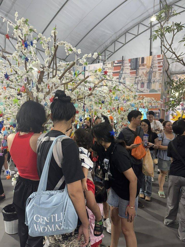 ปส. ร่วมส่งต่อความสุข มอบโชคใหญ่ภายใต้บูธ อว. ใน “งานกาชาด 2568”