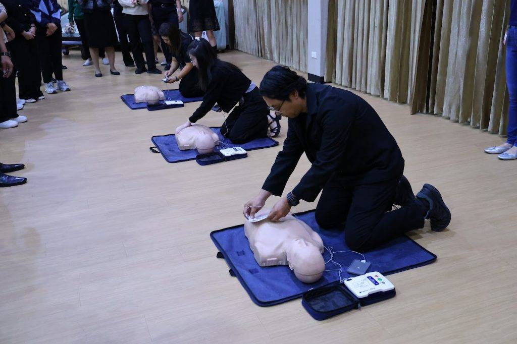 ปรมาณูเพื่อสันติ กระทรวง อว. จัดอบรม CPR และการใช้เครื่อง AED เสริมทักษะช่วยชีวิตขั้นพื้นฐานแก่บุคลากร