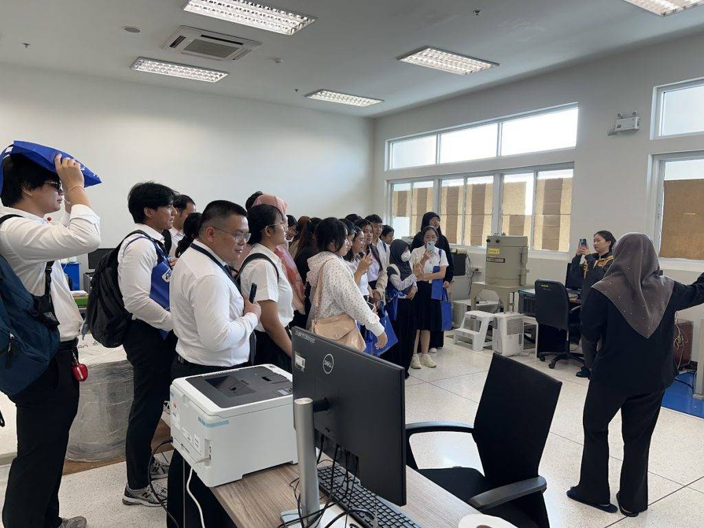 เรียนรู้จากของจริง! นักศึกษาสาขาวิชารังสีเทคนิค คณะวิทยาศาสตร์ ม.รามคำแหง เยี่ยมชม ปส. เสริมความรู้ด้านมาตรฐานการวัดรังสีและการเฝ้าระวังสิ่งแวดล้อม