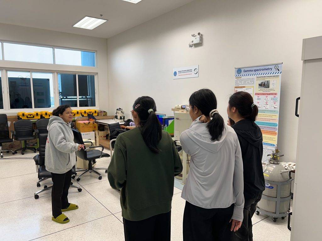 เปิดประสบการณ์นอกห้องเรียน! นักศึกษาสาขานิติวิทยาศาสตร์ คณะสหเวชศาสตร์ ม.ธรรมศาสตร์ เยี่ยมชม ปส. ศึกษาดูงานจากของจริง