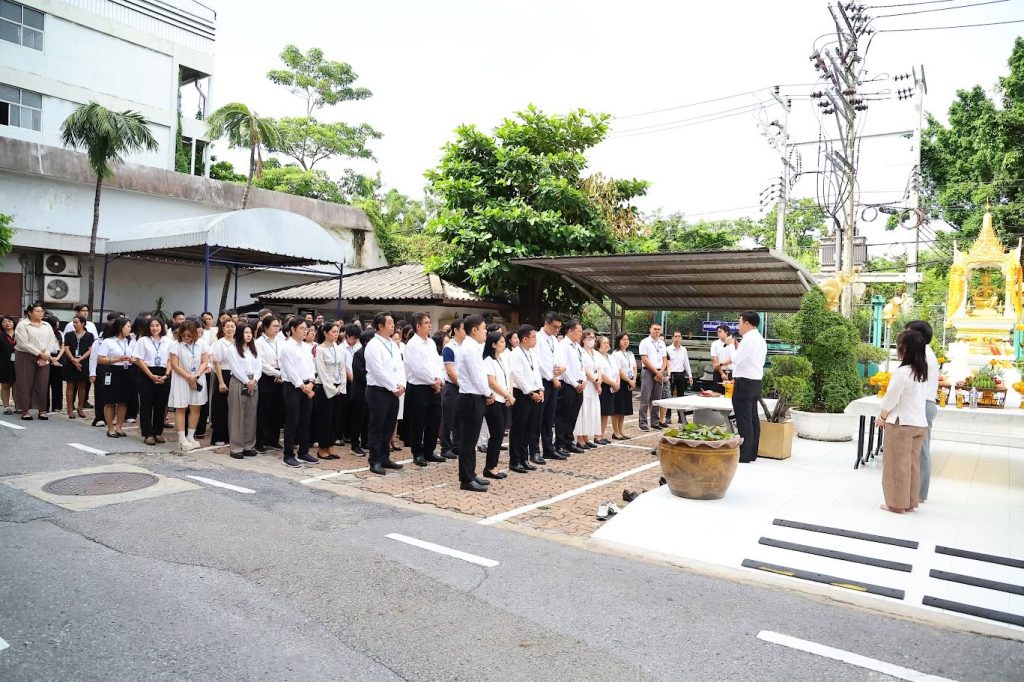 “นพ.รุ่งเรือง” นำคณะผู้บริหารและบุคลากร ปส. สักการะพระพรหม
