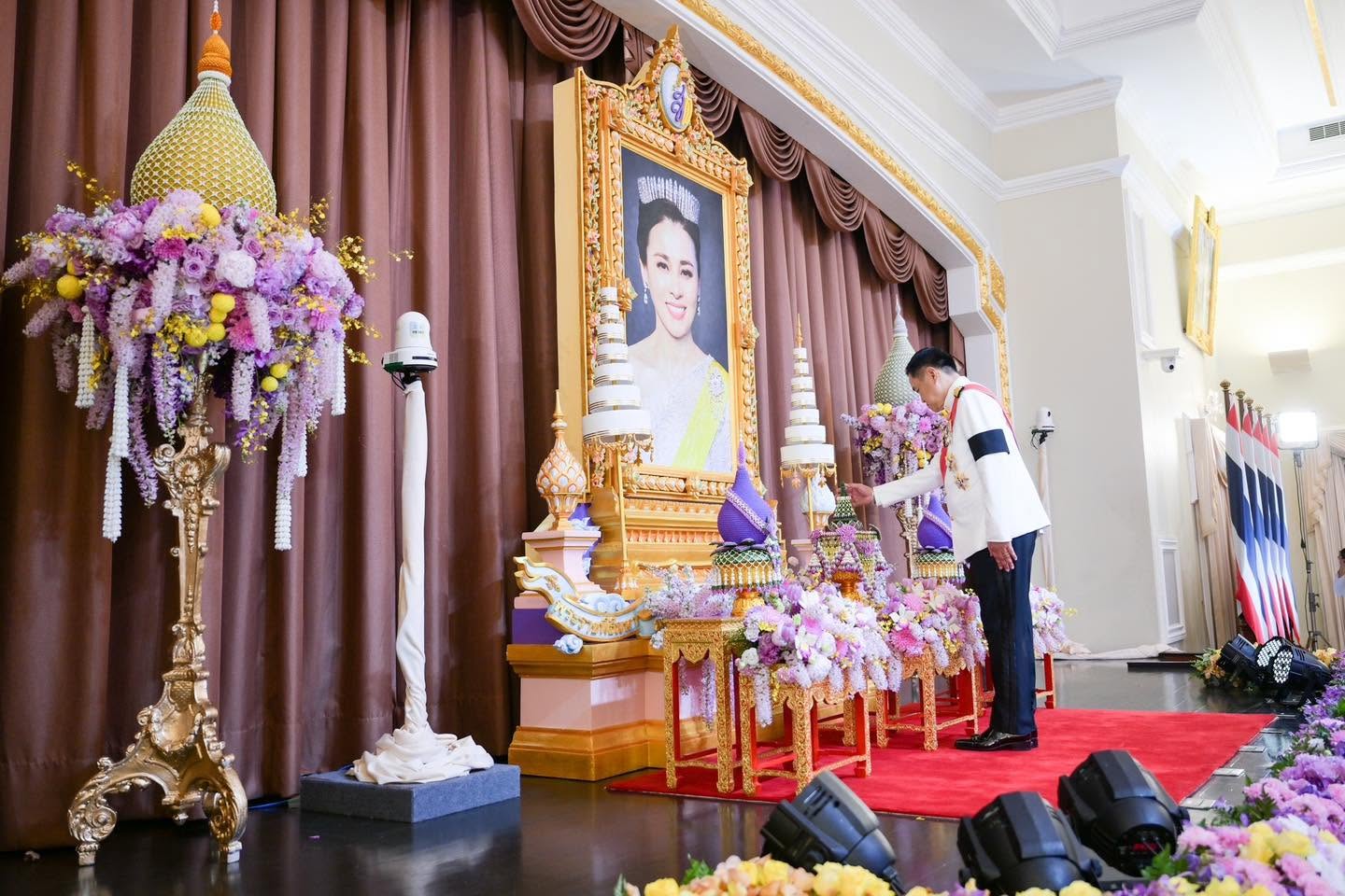 รมาณูเพื่อสันติ กระทรวง อว. ร่วมงานสโมสรสันนิบาตเฉลิมพระเกียรติ เนื่องในโอกาสพระราชพิธีมหามงคลเฉลิมพระชนมพรรษา 4 รอบ สมเด็จพระนางเจ้า ฯ พระบรมราชินี 3 มิถุนายน 2569
