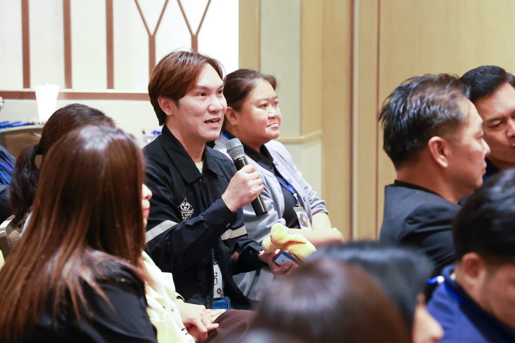 “หมอรุ่งเรือง” ปลุกพลังผู้นำ ปส. เสริมทักษะสื่อสาร–บุคลิกภาพ สร้างความเชื่อมั่น ขับเคลื่อนองค์กรสู่มืออาชีพระดับสากล