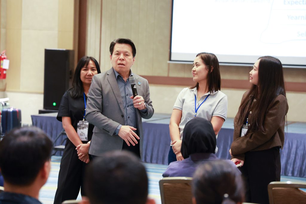 “หมอรุ่งเรือง” ปลุกพลังผู้นำ ปส. เสริมทักษะสื่อสาร–บุคลิกภาพ สร้างความเชื่อมั่น ขับเคลื่อนองค์กรสู่มืออาชีพระดับสากล
