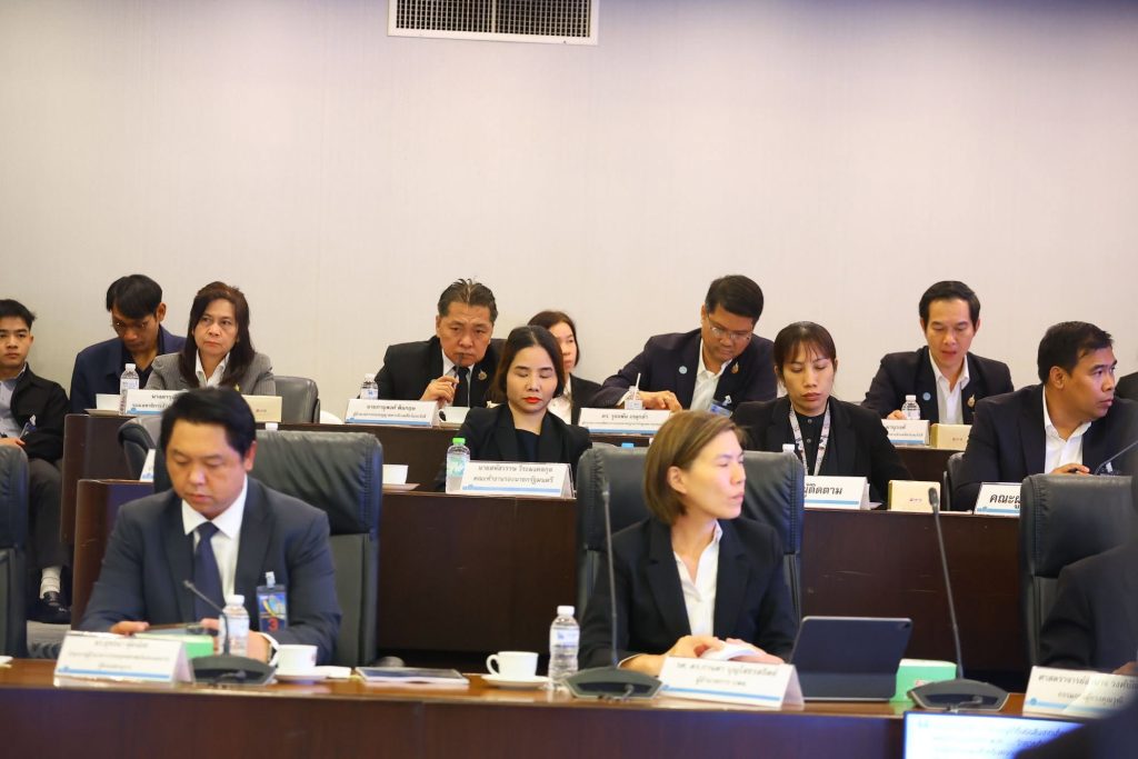 “ศ.ดร.ยศชนัน” ประธานประชุม พนส. ประกาศนโยบายกำกับดูแลด้วยมาตรฐานนานาชาติ IAEA เตรียมไทยให้พร้อมก่อน SMR มาถึง ย้ำ “ความปลอดภัย–คน–เทคโนโลยี” ต้องเดินไปพร้อมกัน